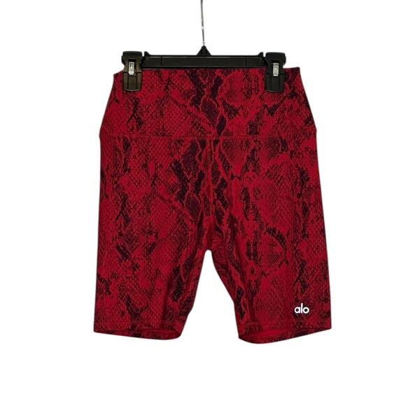 Alo red python snake print high waist Vapor Biker Shorts size small - Picture 1 of 6